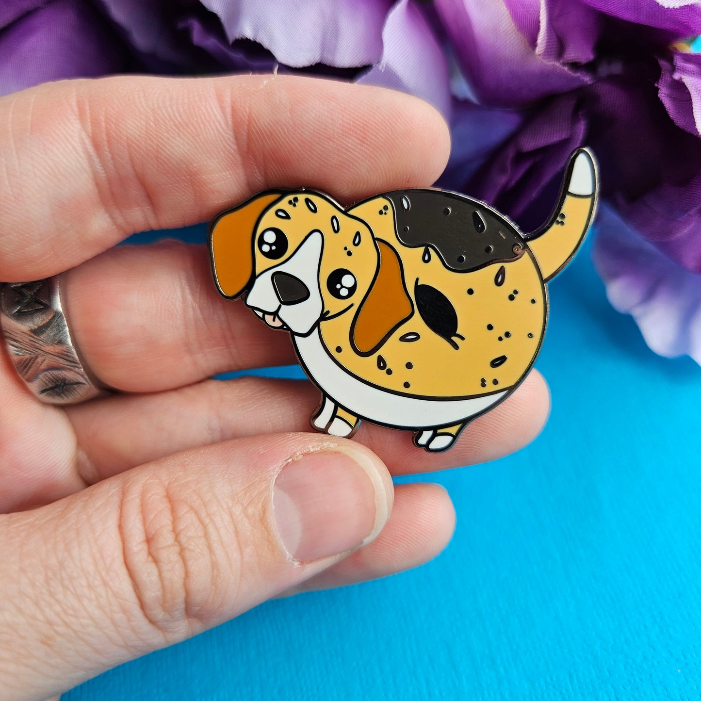 Everything Beagle Pin