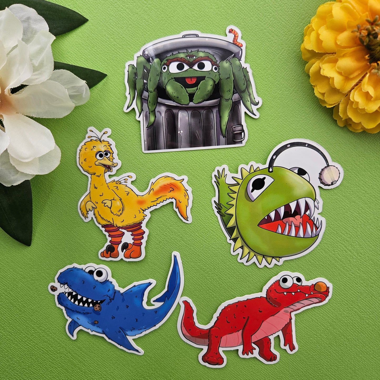 Spooder the Grooch Sticker (trapdoor spider + oscar the grouch)